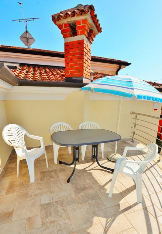 Apartments Sv. Pelegrin Umag Eksteriør billede