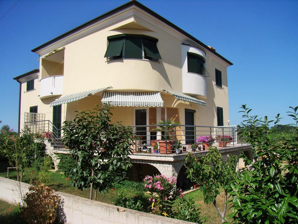 Apartments Sv. Pelegrin Umag Eksteriør billede